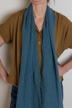 Load image into Gallery viewer, Hemp scarf from Couleur Chanvre
