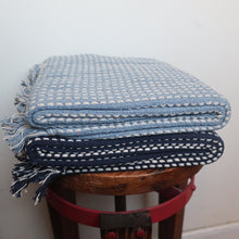 Load image into Gallery viewer, Woven Cotton Throw
